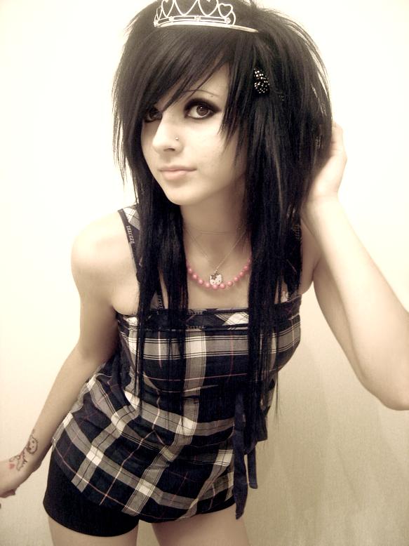 Prom and Wedding Dresses: Cute Emo Girl Hairstyles